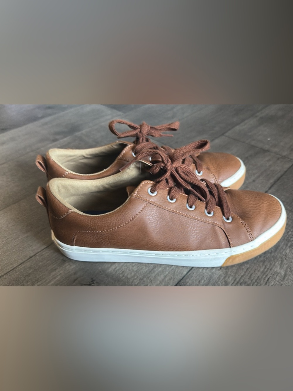 Kids Low-Top Leather-Look Sneakers in Brown